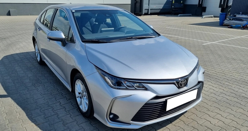 Toyota Corolla cena 86999 przebieg: 5400, rok produkcji 2022 z Starachowice małe 172